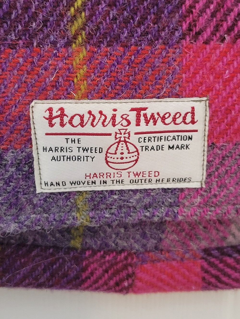 Harris Tweed Hand Woven in Scotland Wool Pink Plaid Crossbody Bag - Picture 3 of 14